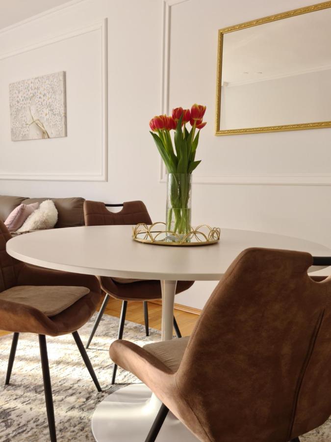 Apartment Mia Milija リエカ エクステリア 写真